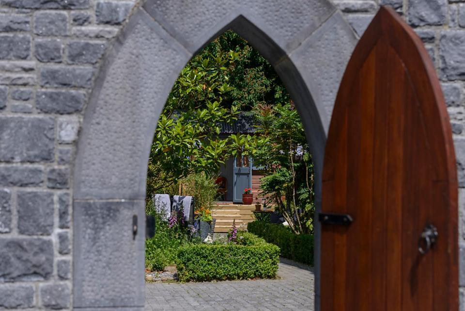 Hawthorn Hut Kilkenny Glamping At Jenkinstown House Otel Jenkinstown Park Dış mekan fotoğraf