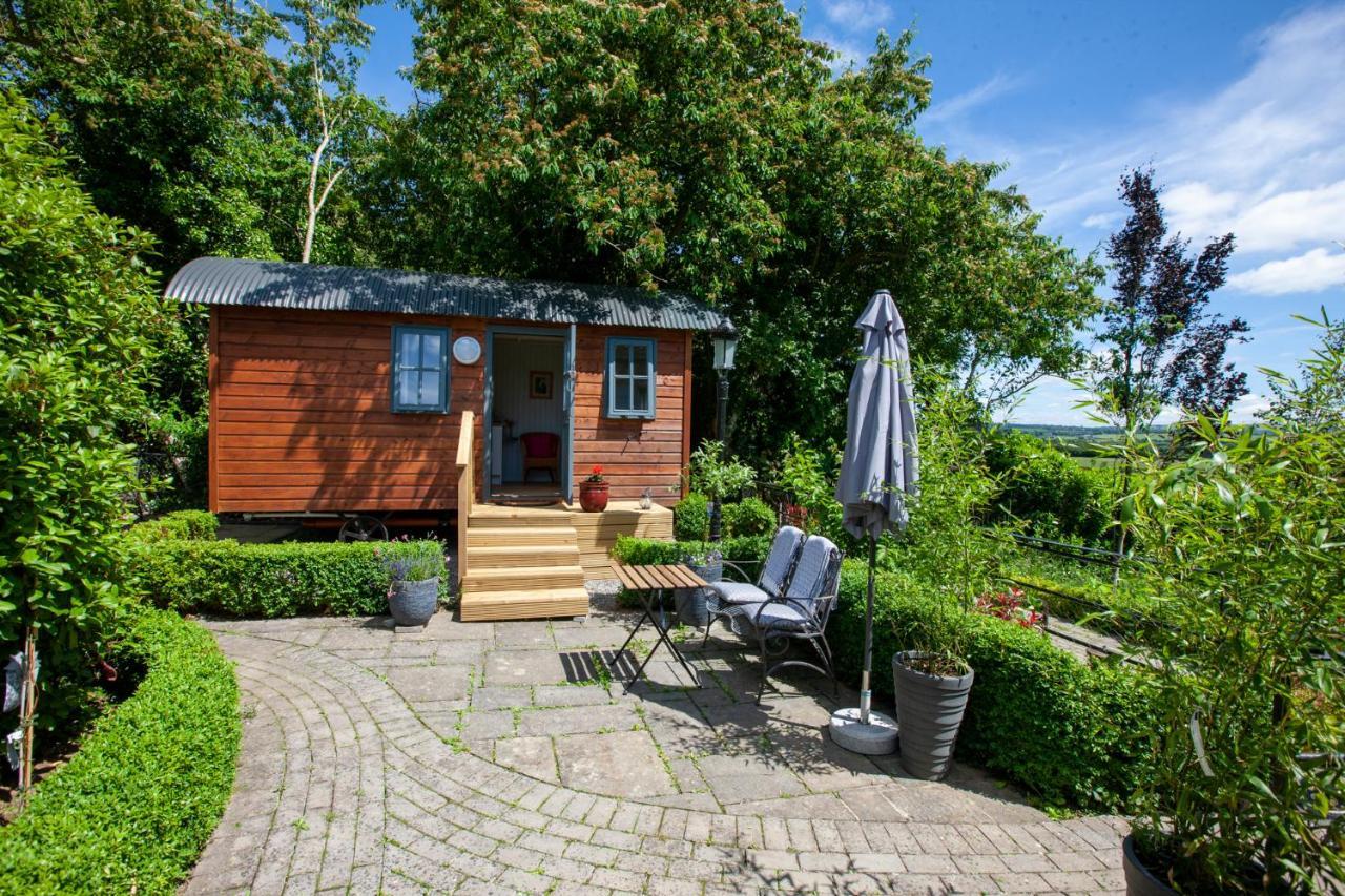 Hawthorn Hut Kilkenny Glamping At Jenkinstown House Otel Jenkinstown Park Dış mekan fotoğraf